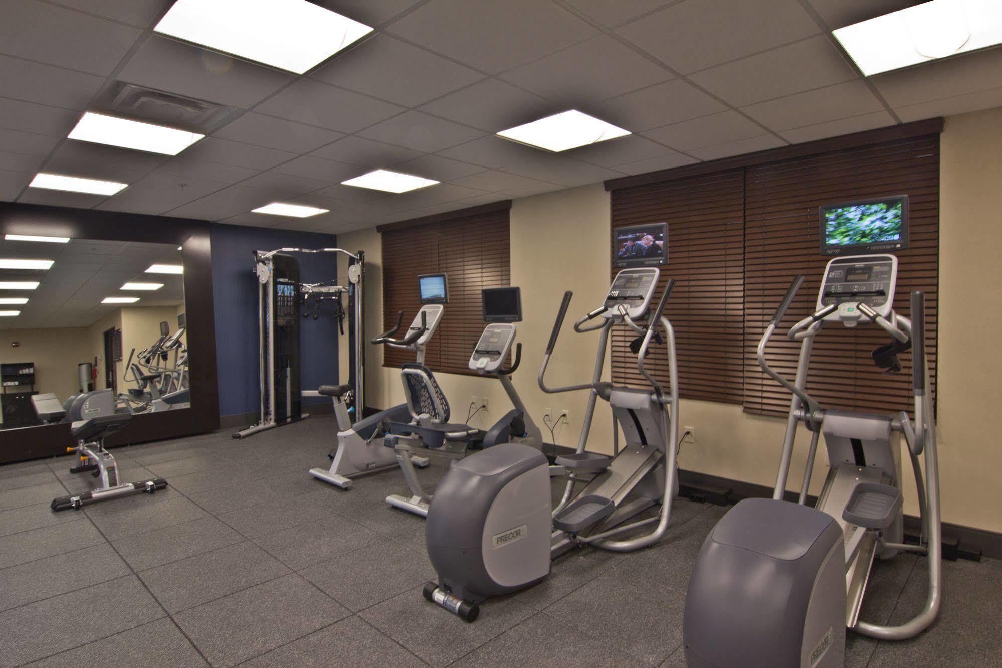 Hampton Inn & Suites Columbus Scioto Downs Ngoại thất bức ảnh